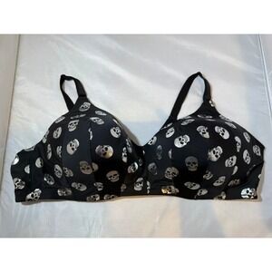Torrid Womens Bra Black Metallic Silver Skull wire free lightly lined 48C